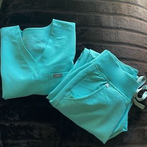 Figs Scrubs Set Seaglass